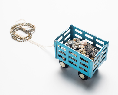 necklace by Reka Lorincz